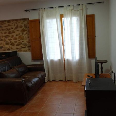 Casa Del Escriva Apartman Relleu Kültér fotó