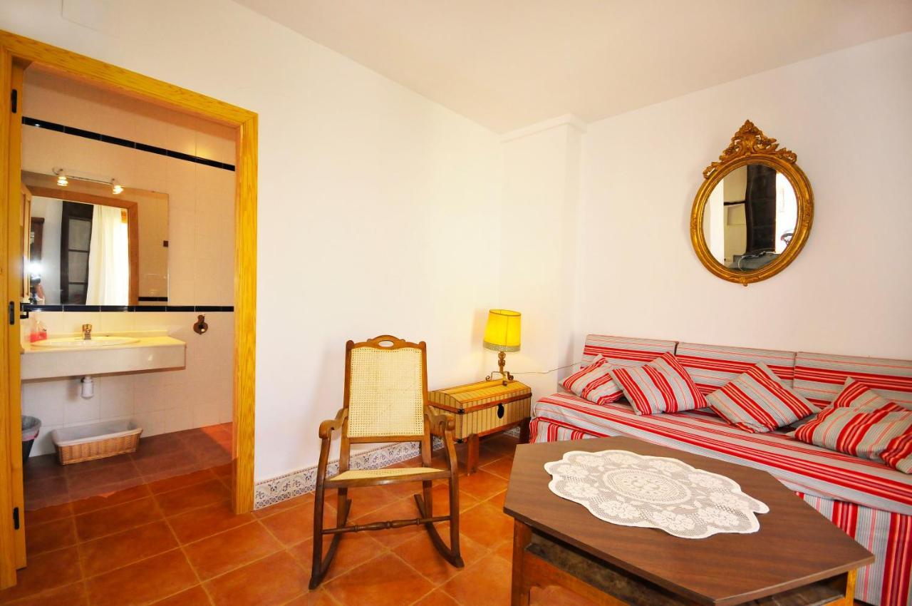 Casa Del Escriva Apartman Relleu Kültér fotó