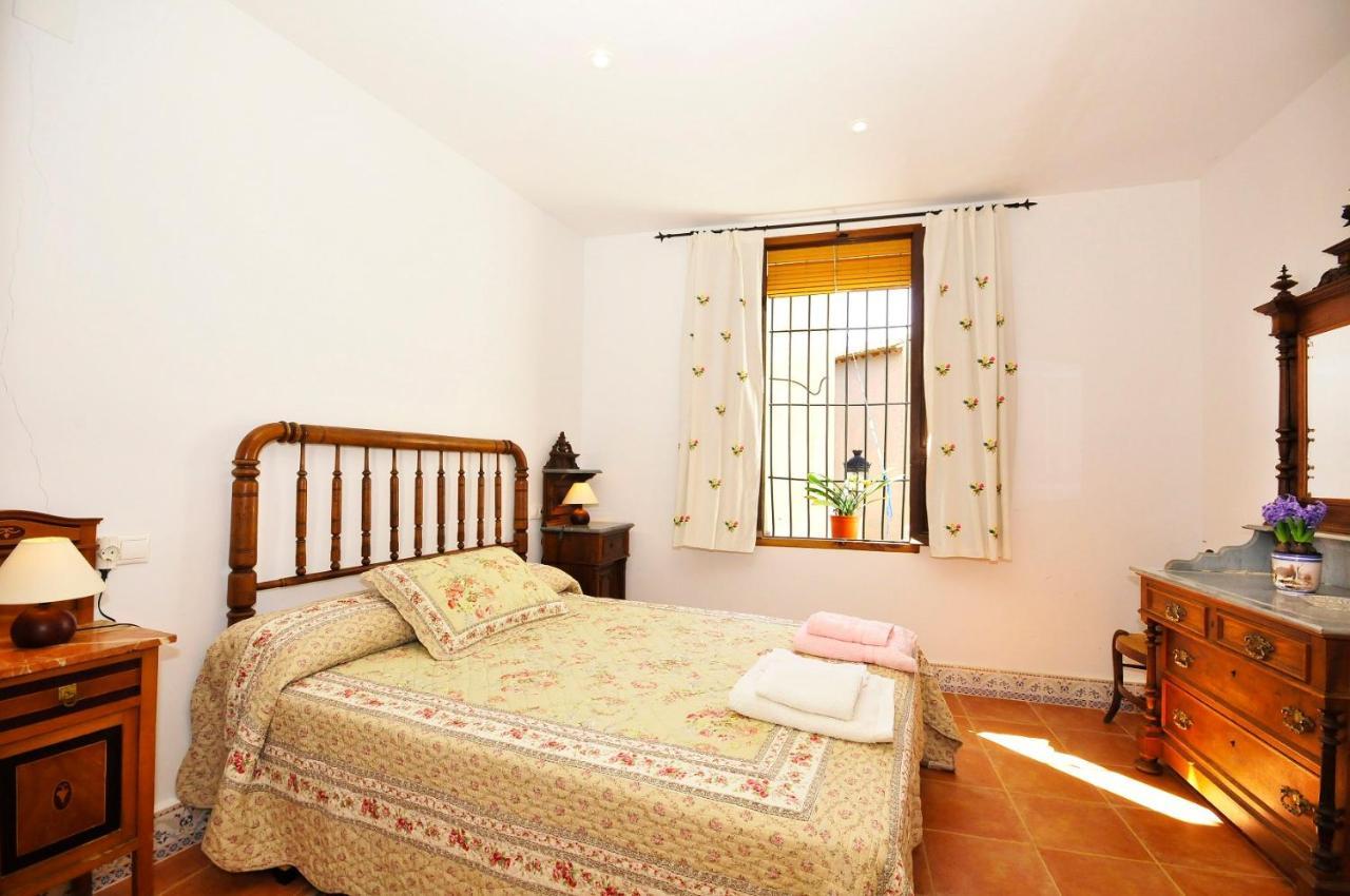 Casa Del Escriva Apartman Relleu Kültér fotó