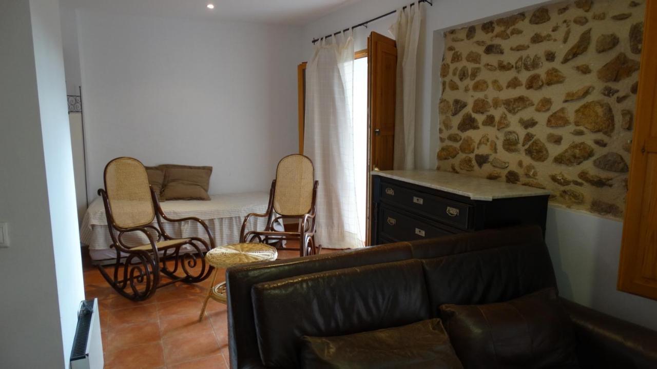 Casa Del Escriva Apartman Relleu Kültér fotó