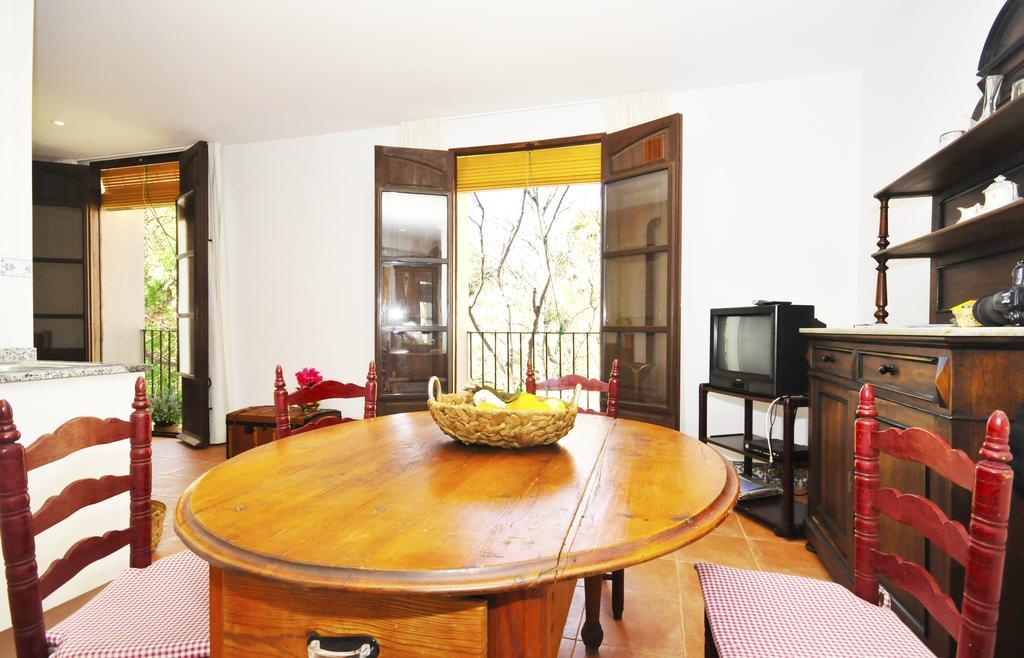 Casa Del Escriva Apartman Relleu Szoba fotó